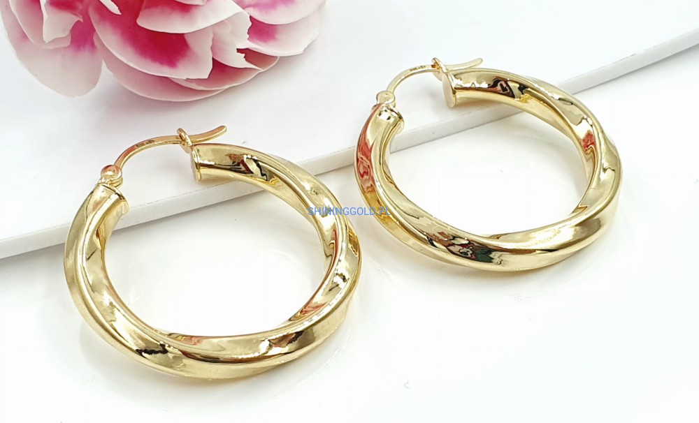 Złote kolczyki (742.P)