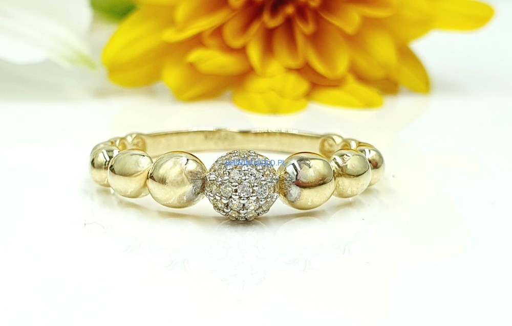 Złoty pierścionek (031.WS)