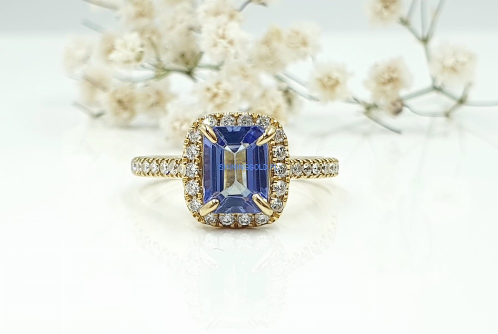 Złoty pierścionek z Tanzanitem i Diamentami (052.P)