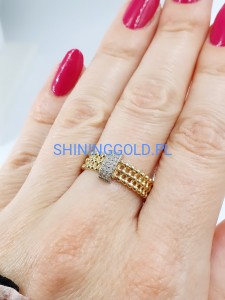 Złoty, nowy pierścionek z kuleczkami i cyrkoniami