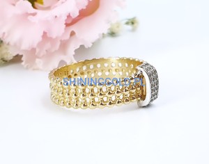 Złoty, nowy pierścionek z kuleczkami i cyrkoniami