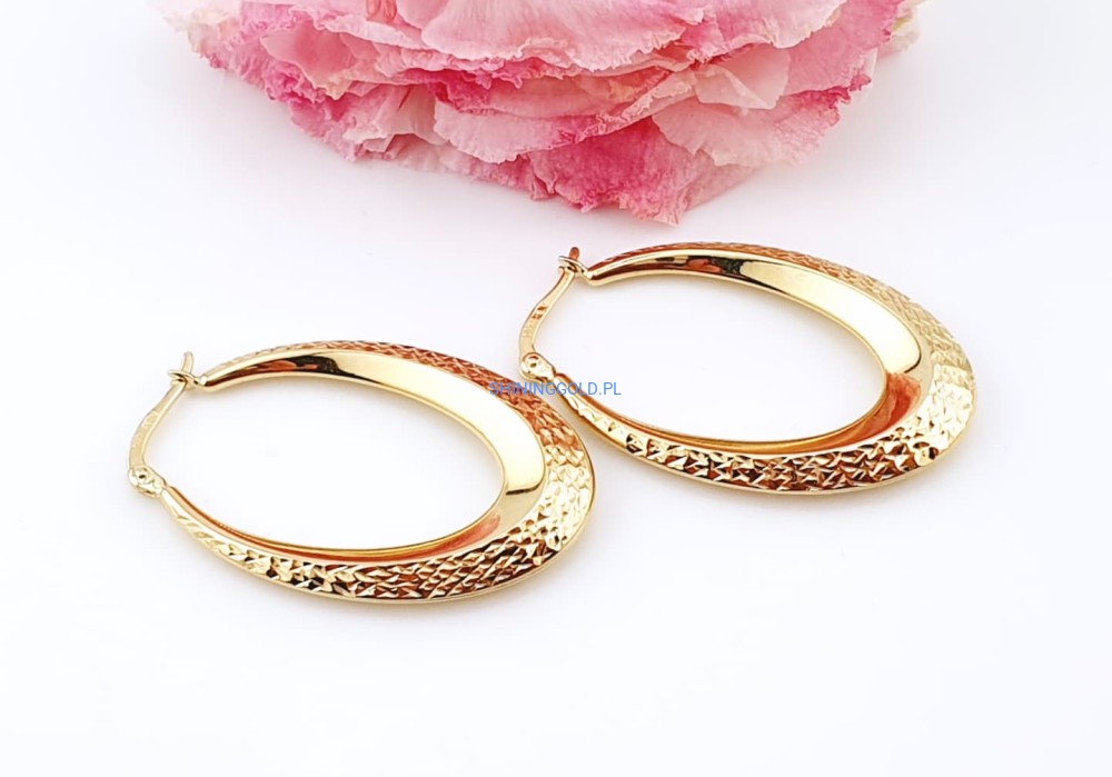 Złote, nowe kolczyki owalne z teksturą (733.WS)