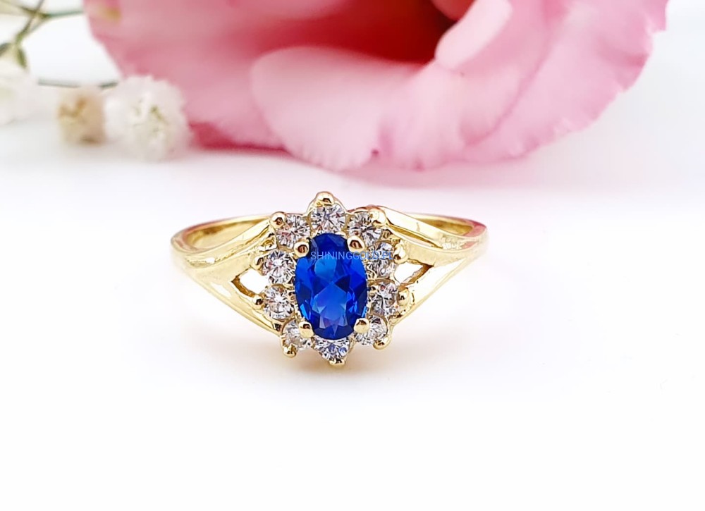 Złoty, nowy pierścionek z niebieskim kamieniem (072.WS)