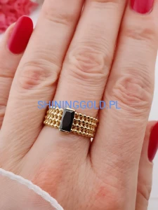 zloty pierscionek 585 z czarna cyrkonia rozmiar 17