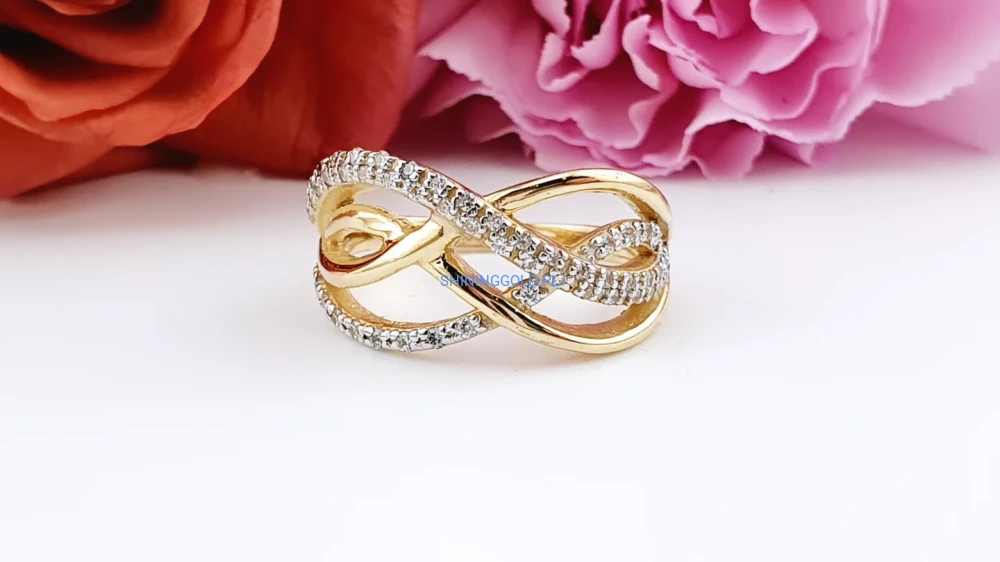 Złoty pierścionek z cyrkoniami – nieskończoność (048A)