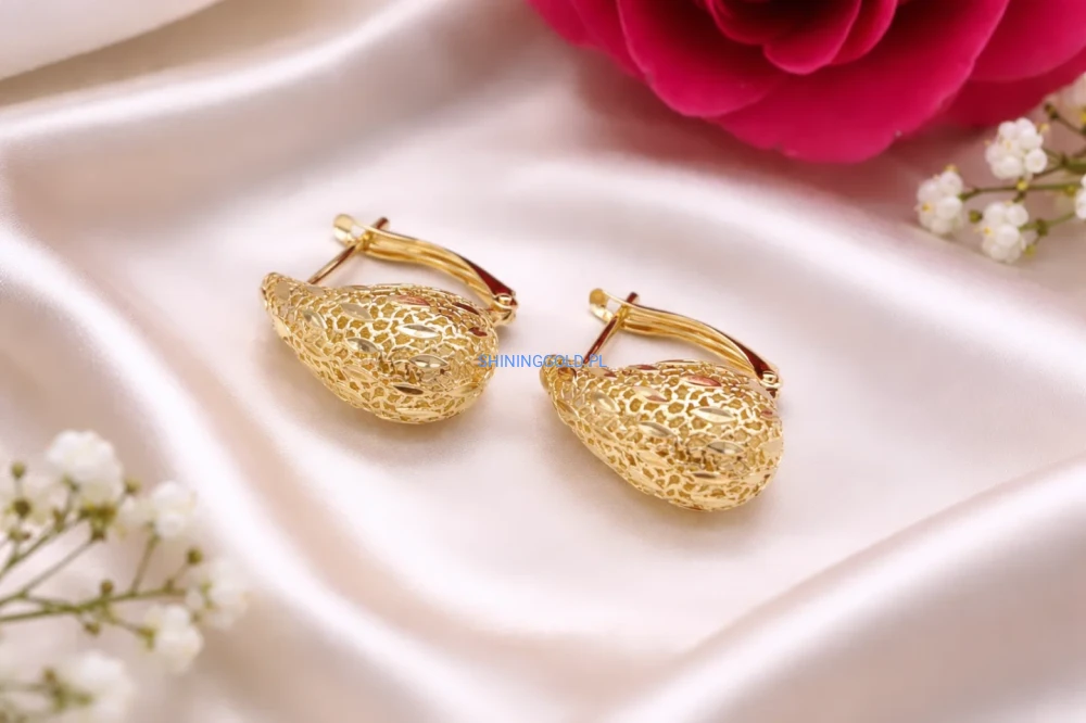 Złote kolczyki – ażurowe łezki (763A)