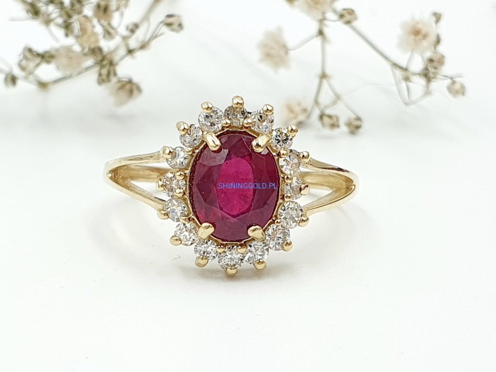 Złoty pierścionek z Rubinem i Diamentami (1039.P)
